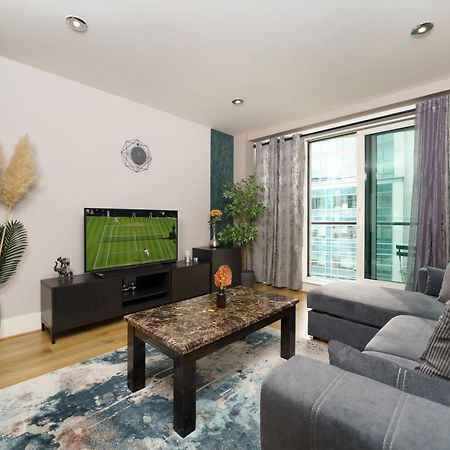 St George Wharf Apartment Лондон Екстериор снимка