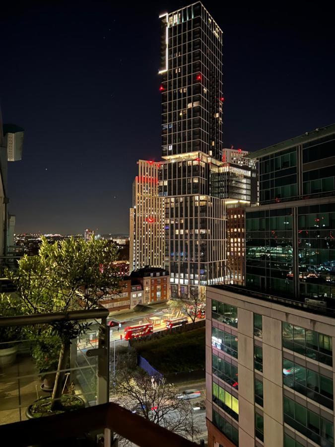 St George Wharf Apartment Лондон Екстериор снимка