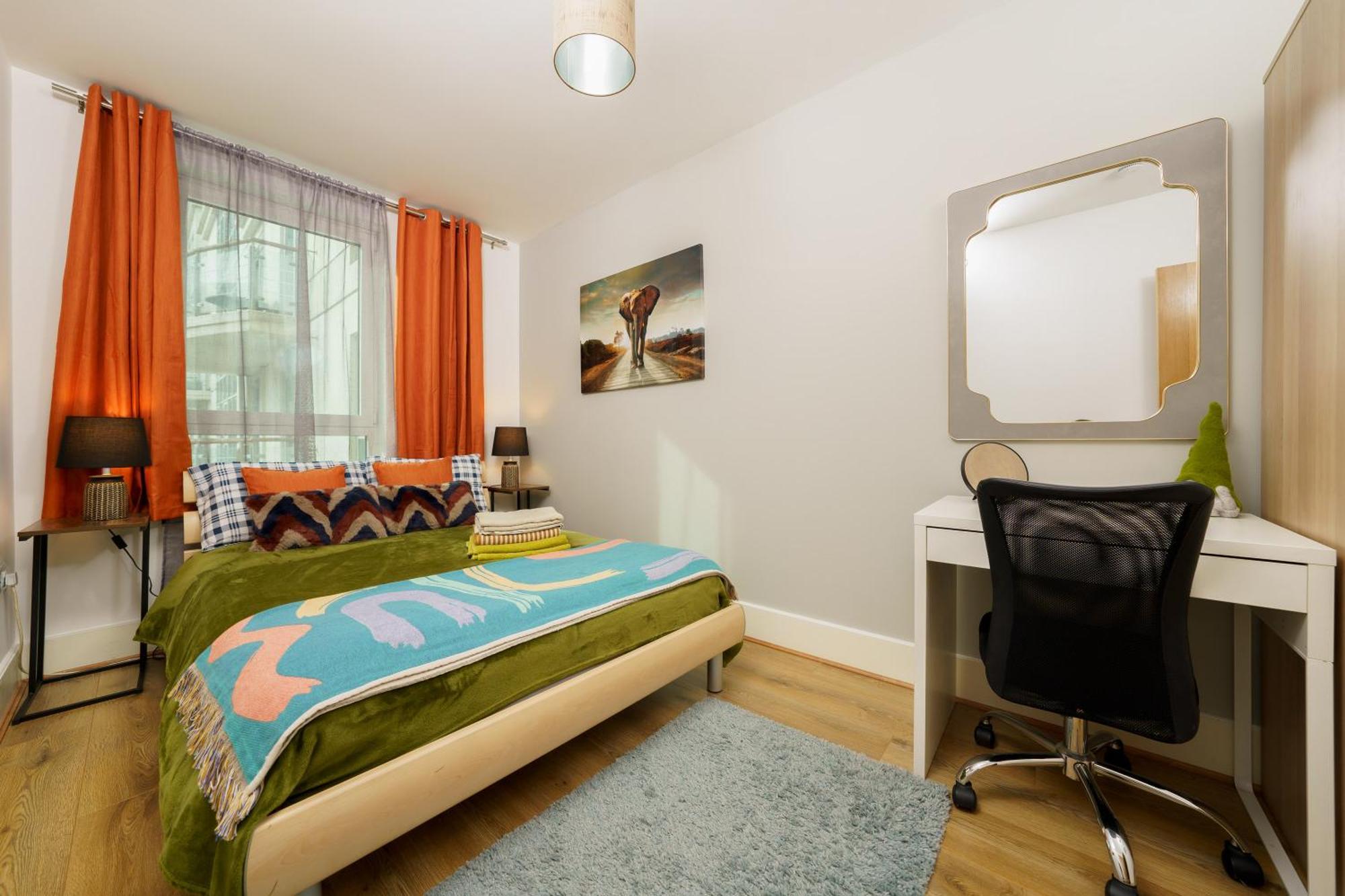St George Wharf Apartment Лондон Екстериор снимка